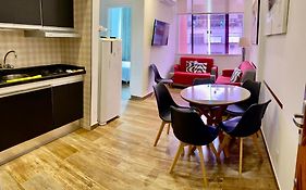 Apartamento Xavier da Silveira 40